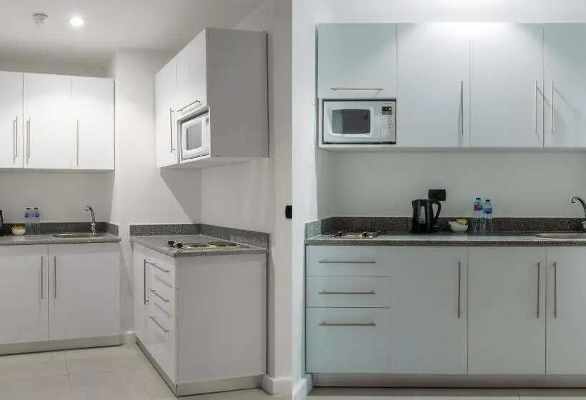 اتاق لوکس با تخت بزرگ, Palma