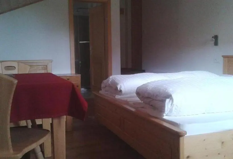 Standard Neljän Hengen Huone, Thomaserhof