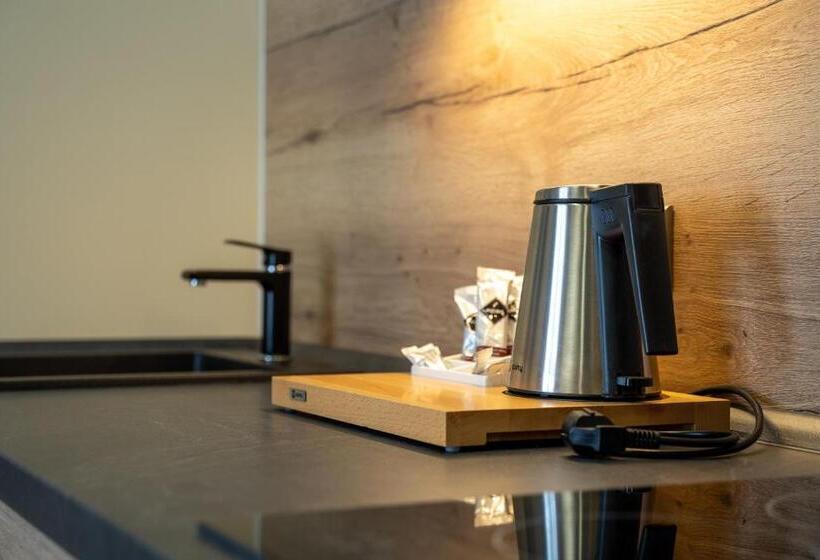 غرفة قياسية, Zelený Potok