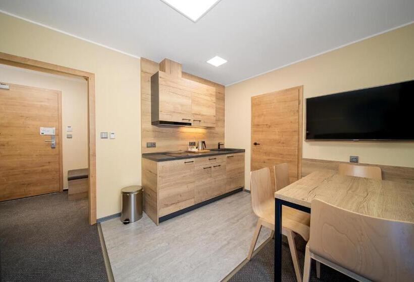 침실 1개 발코니 아파트, Zelený Potok