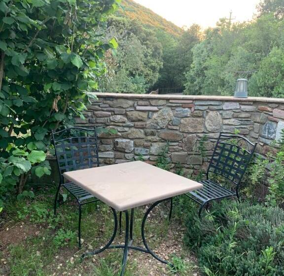 اتاق استاندارد, B&b La Fucinaia Pet Friendly Adults Only