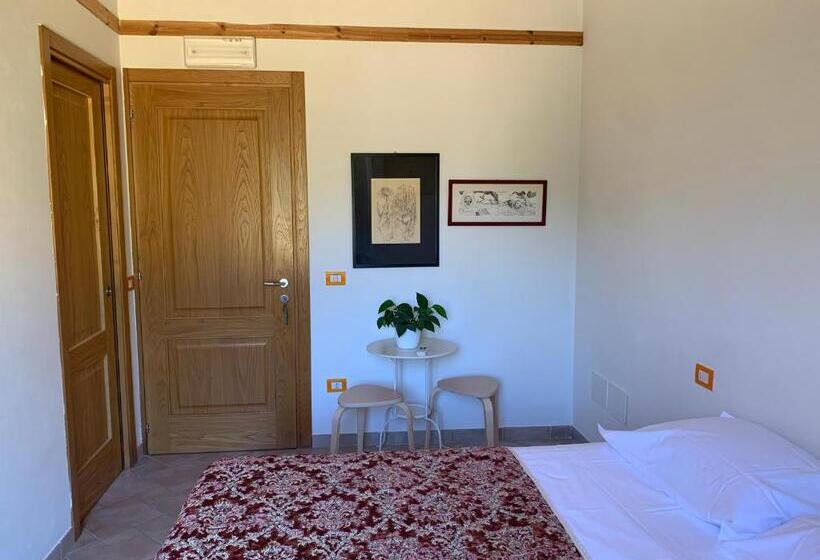 اتاق استاندارد, B&b La Fucinaia Pet Friendly Adults Only