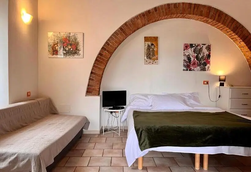 デラックスルーム, B&b La Fucinaia Pet Friendly Adults Only