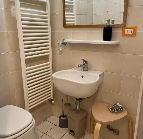 اتاق لوکس, B&b La Fucinaia Pet Friendly Adults Only