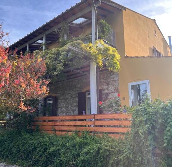 اتاق استاندارد با تخت بزرگ, B&b La Fucinaia Pet Friendly Adults Only