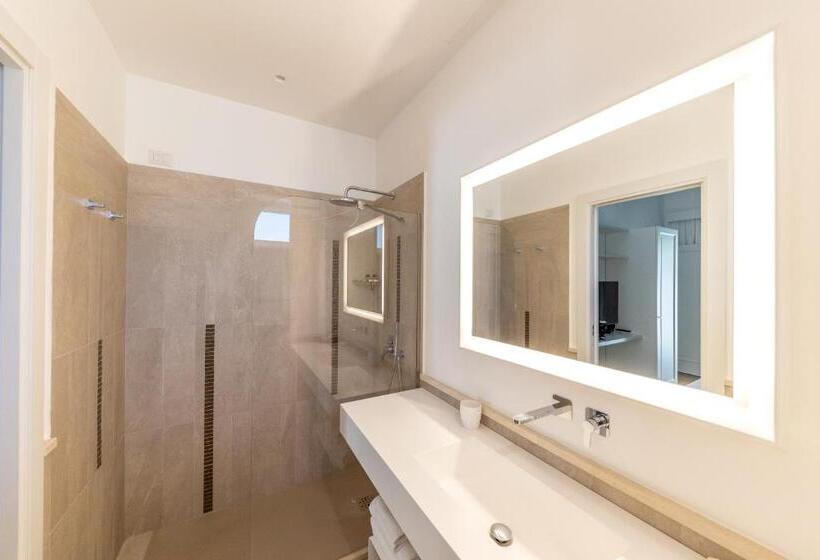 غرفة ديلوكس مزودة بشرفة, Casa Dani Capri