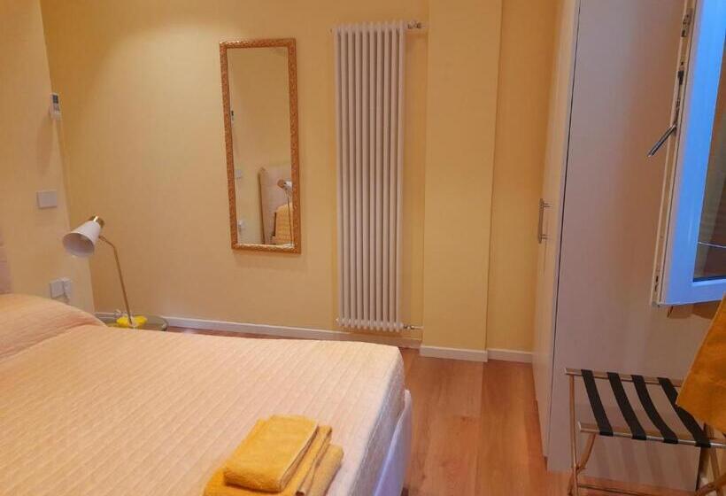 اتاق استاندارد, Meuble' 21 Di Anna