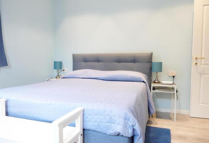 اتاق استاندارد با سرویس بهداشتی مشترک, Meuble' 21 Di Anna