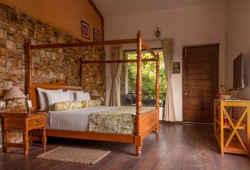 프리미엄 룸, Tree Of Life Vanvilas Riveredge Corbett