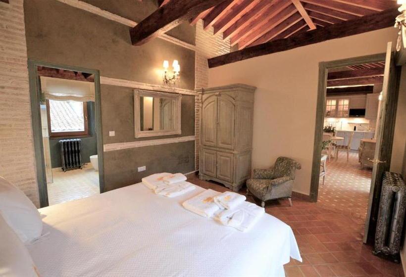 سوییت خانوادگی, La Corrala Del Realejo