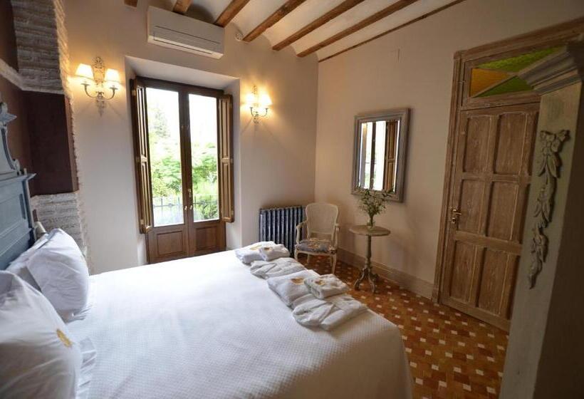 سوییت خانوادگی, La Corrala Del Realejo