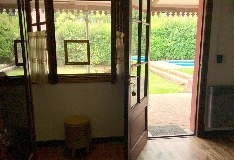 Номер Стандарт Вид на Сад, Como Entonces