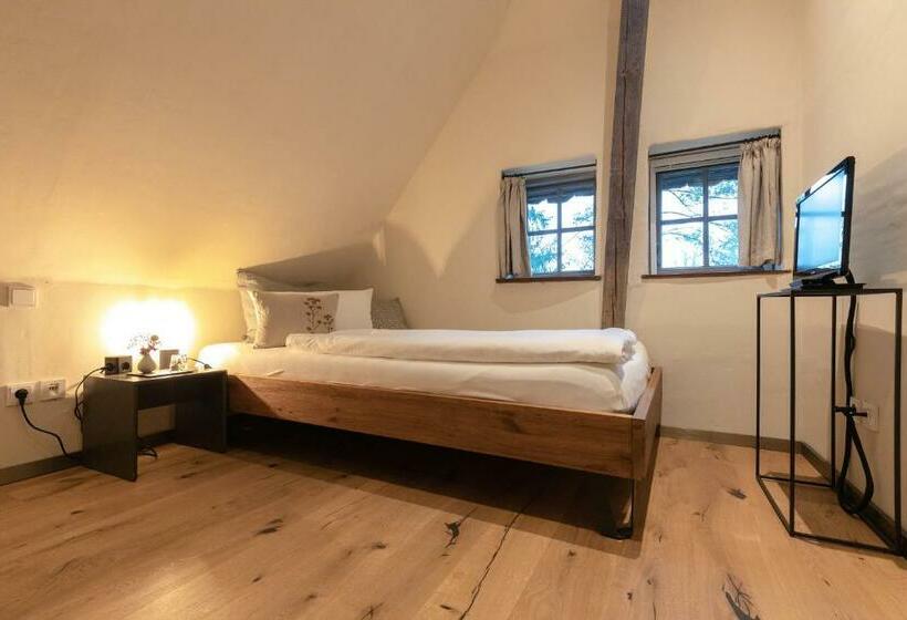 Одноместный Номер Вид на Сад, Biohotel Wildland Natural Resort