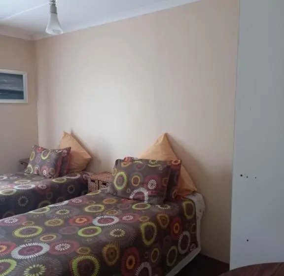 スイート, Amberlight Self Catering Accommodation