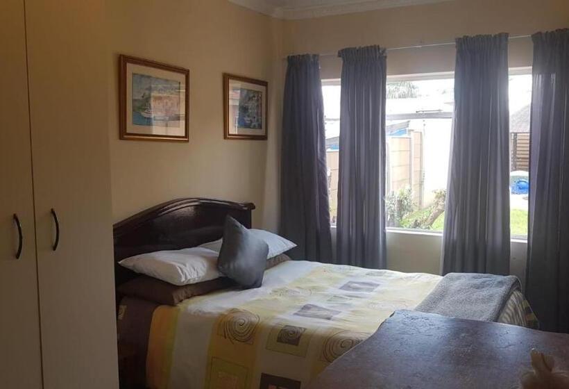 شقة غرفة واحدة, Amberlight Self Catering Accommodation