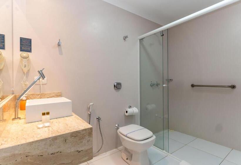 Президентский Люкс, Piazito Park