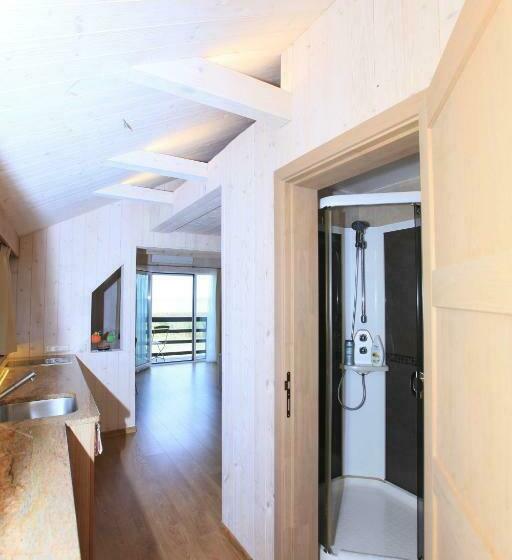 1 Bedroom Apartment Lake View, Vila Neringa