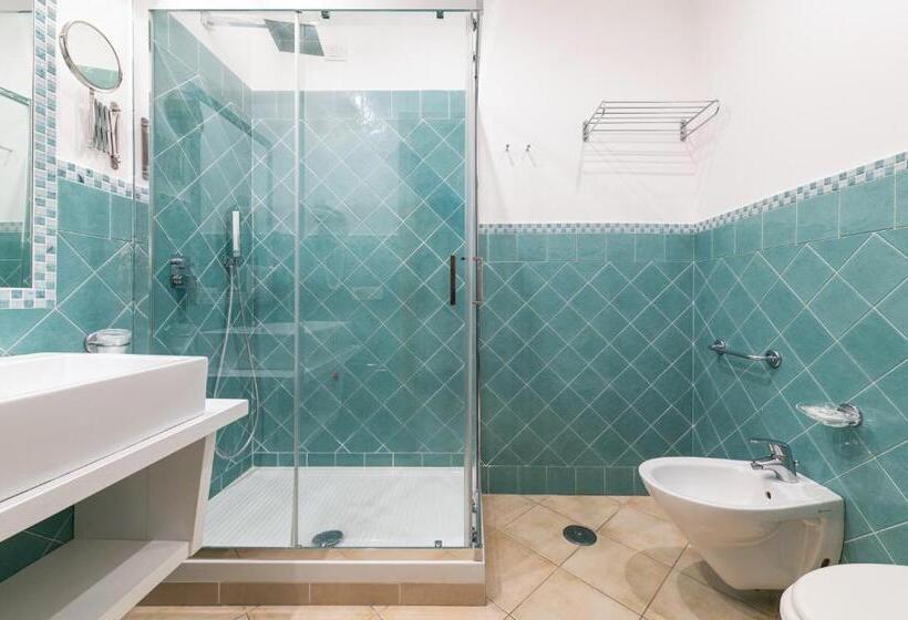 Номер Deluxe с Балконом, Villa Francesca Relais