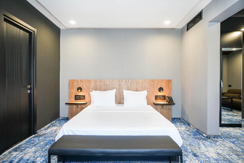 ダブルベッドのスタンダードスタジオ, Apparthotel Séjours & Affaires Manosque