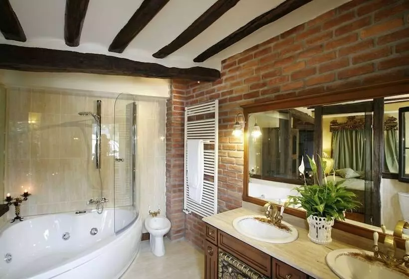 スイート, Boutique Real Casona De Las Amas