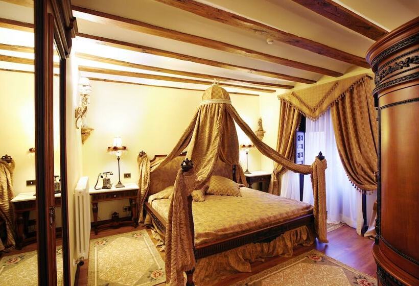 스위트, Boutique Real Casona De Las Amas