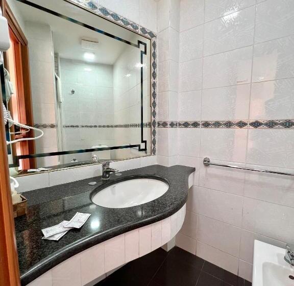 スタンダードシングルルーム, Como