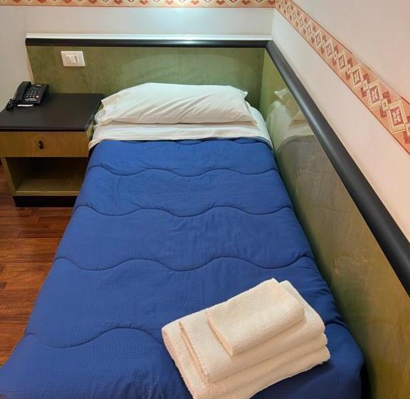 スタンダードシングルルーム, Como