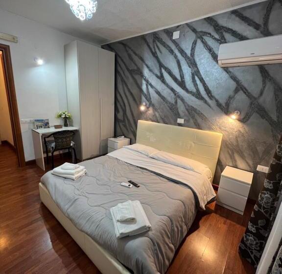 デラックスルーム, Como