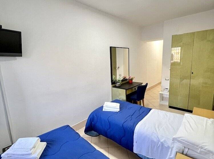 スタンダードルーム, Como