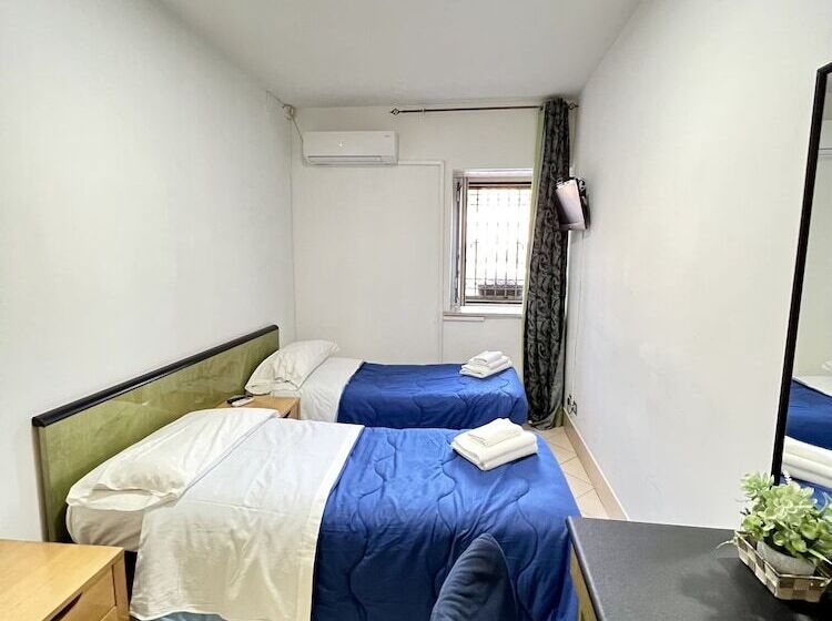 スタンダードルーム, Como