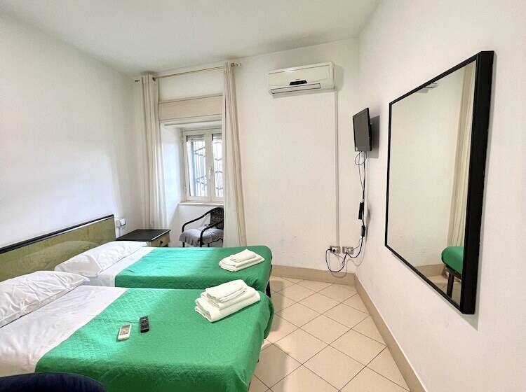 スタンダードルーム, Como