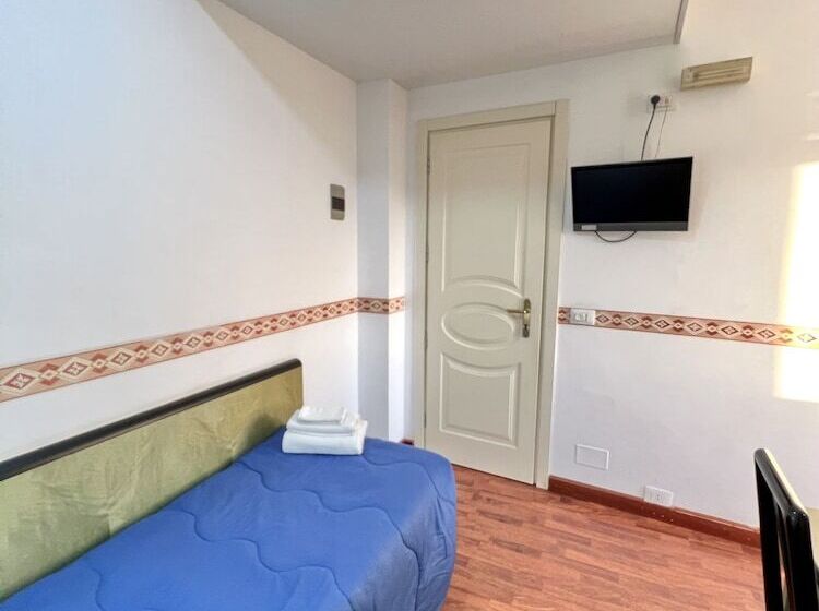 スタンダードシングルルーム, Como