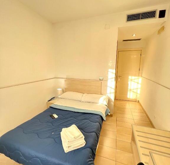 エコノミールーム, Como