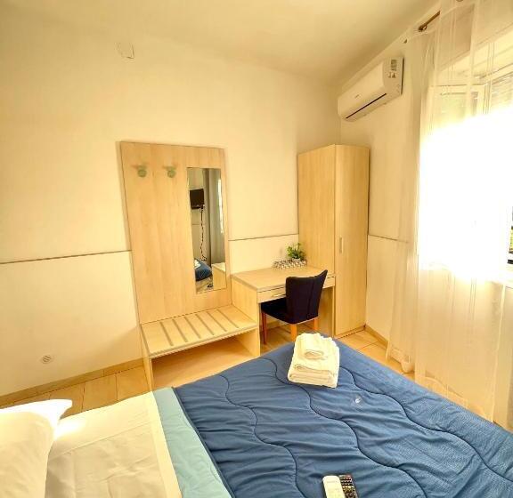 エコノミールーム, Como