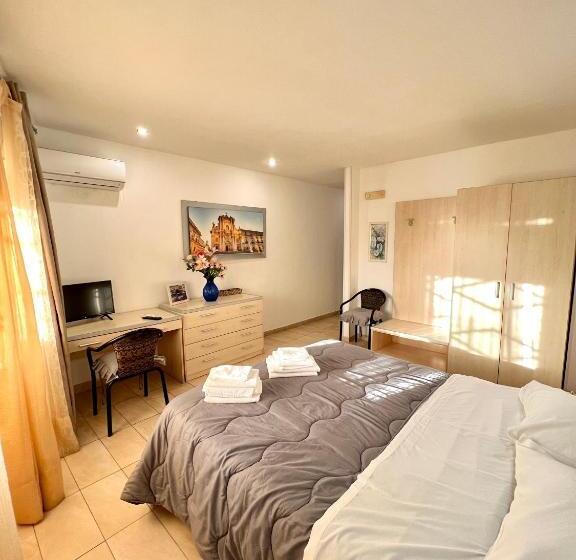 スーペリアールーム, Como