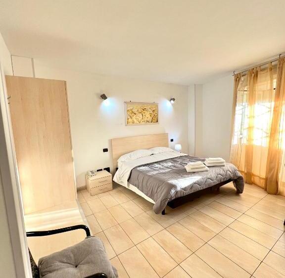 スーペリアールーム, Como