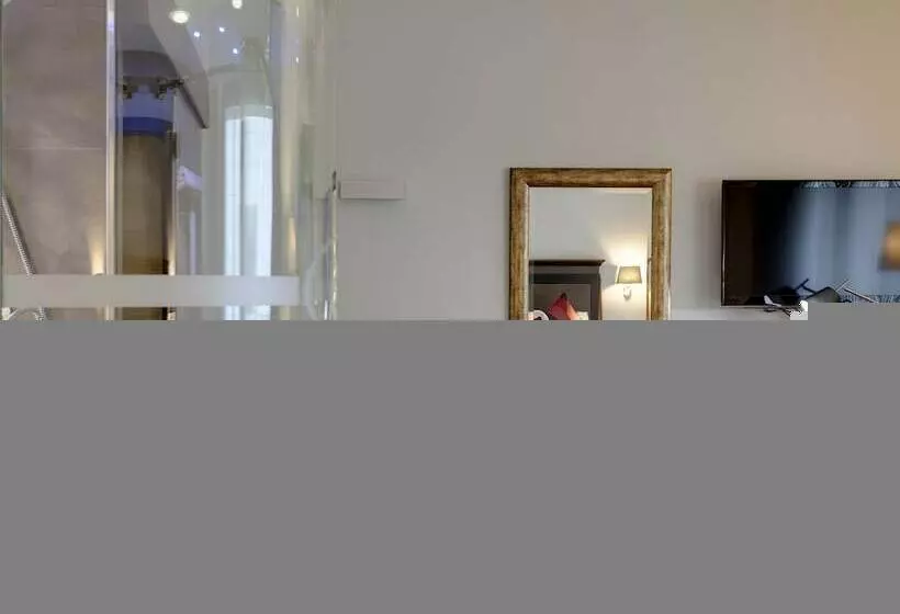 اتاق استاندارد, Crowne Plaza Madrid Airport