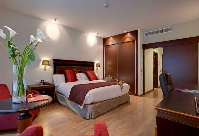 اتاق لوکس, Crowne Plaza Madrid Airport