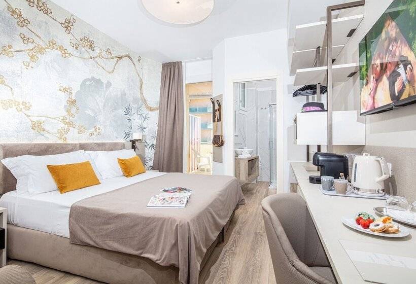 四人高级间, Excelsior