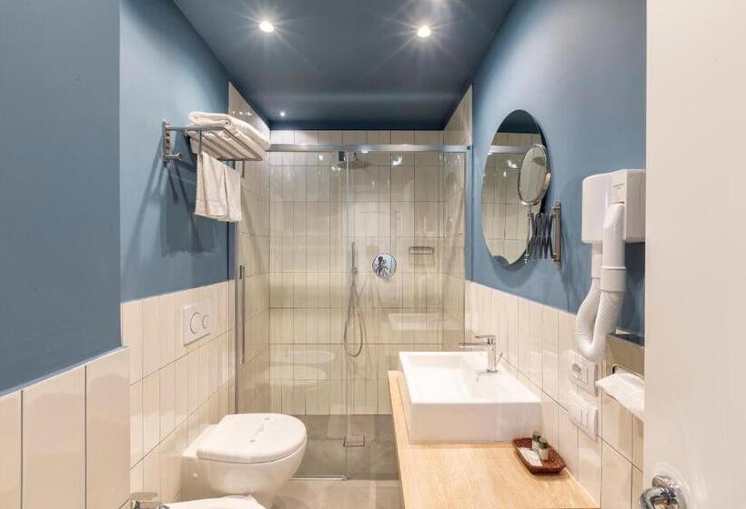 اتاق استاندارد, Gemma