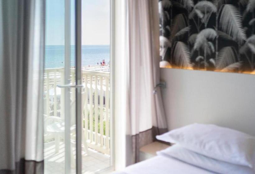 اتاق استاندارد با تراس, Gemma