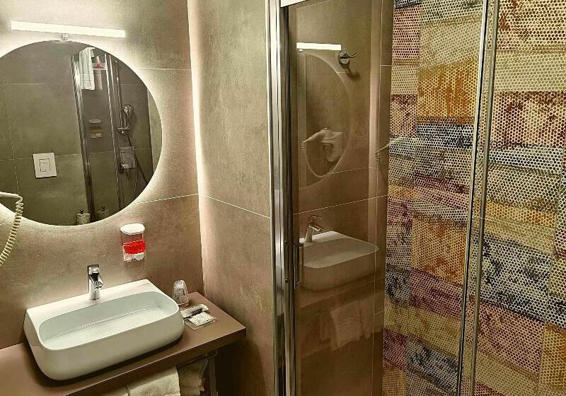 四人标准间, President Hotel Palermo