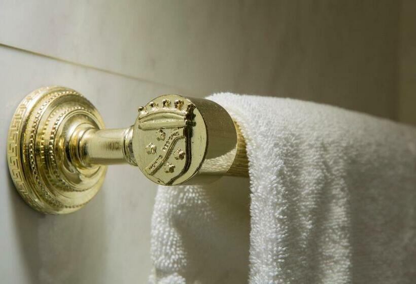 Классический Номер, Il Piccolo Castello