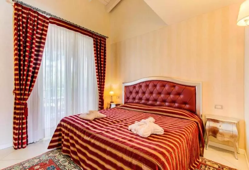 庭の見えるジュニアスイート, Monastero Resort & Spa, Garda Lake Collection