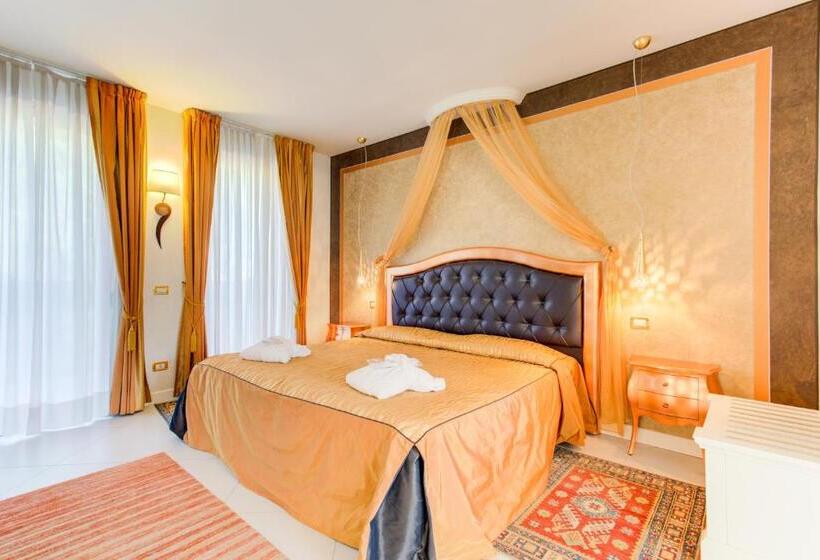 סוויטה נוף לגינה, Monastero Resort & Spa, Garda Lake Collection