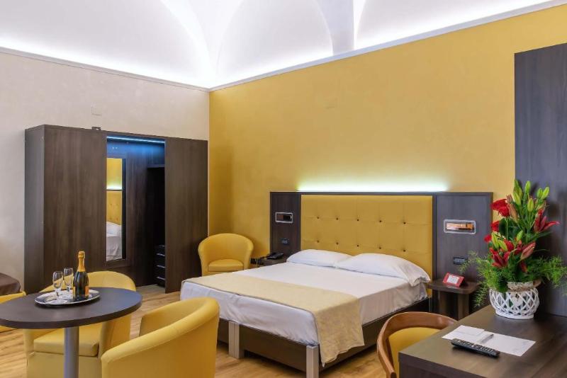 اتاق خانوادگی, Santa Prisca