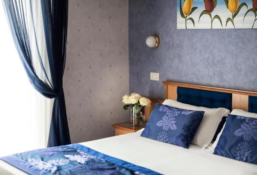 クラシックルーム, Tiffany's