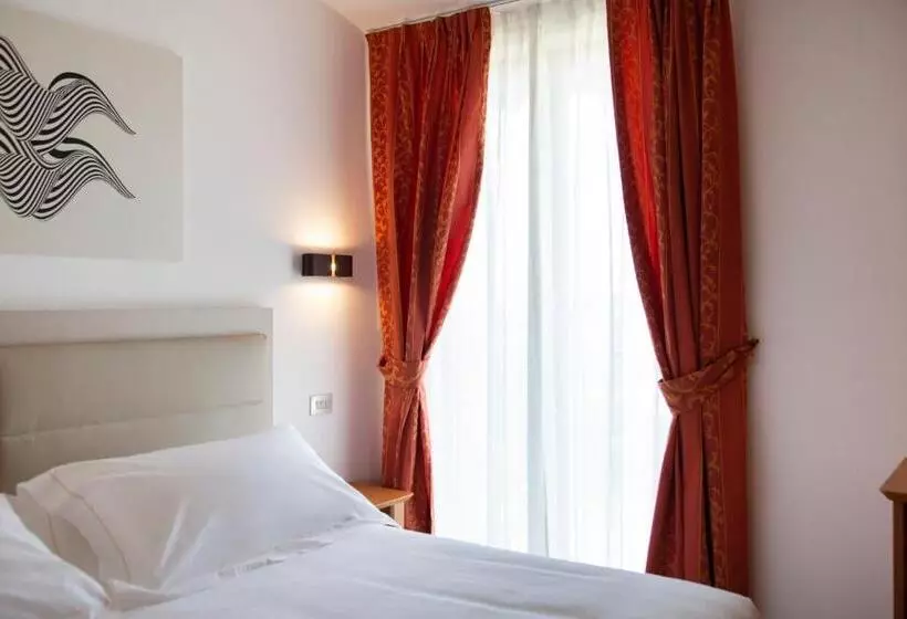 スタンダード４人部屋, Villa Paradiso