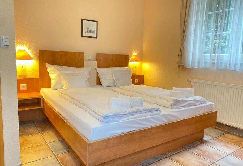 חדר סטנדרט לשלושה, Vintage