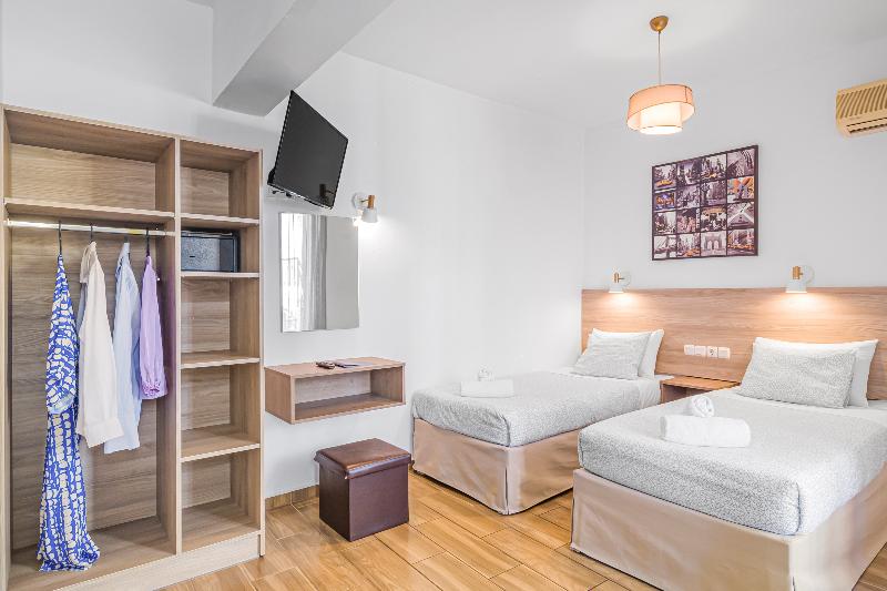 スーペリアスタジオ, Happy Days